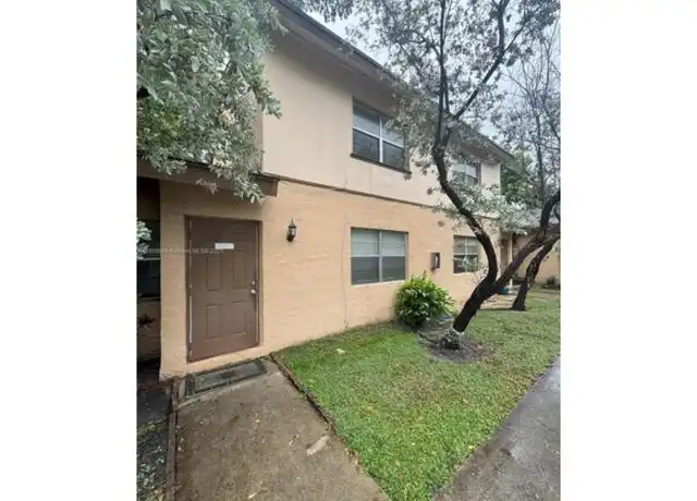 Property at 7025 W Sunrise Blvd #7025, Plantation, FL, 33313, 3 beds, 2 baths, [object Object]