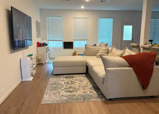 Property at 2031 Iris Hills Ln, Crosby, TX, 77532, 4 beds, 2.5 baths, [object Object]