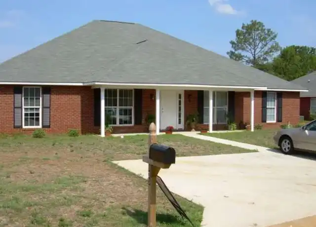 Property at 121 Westcott Ln, Albany, GA, 31721, 3 beds, 2 baths, [object Object]