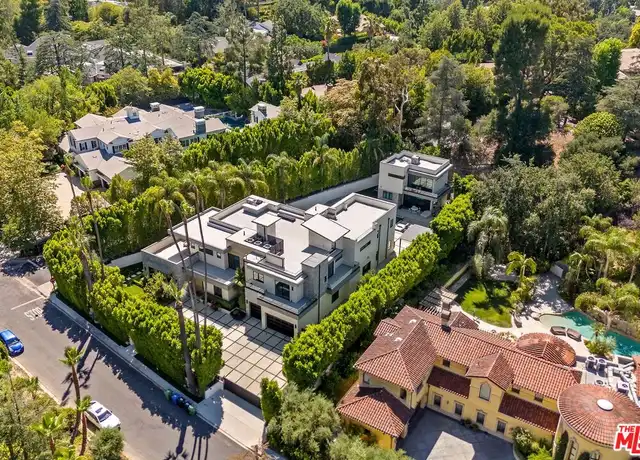 Property at 4111 Valley Meadow Rd, Encino, CA, 91436, 9 beds, 11 baths, [object Object]