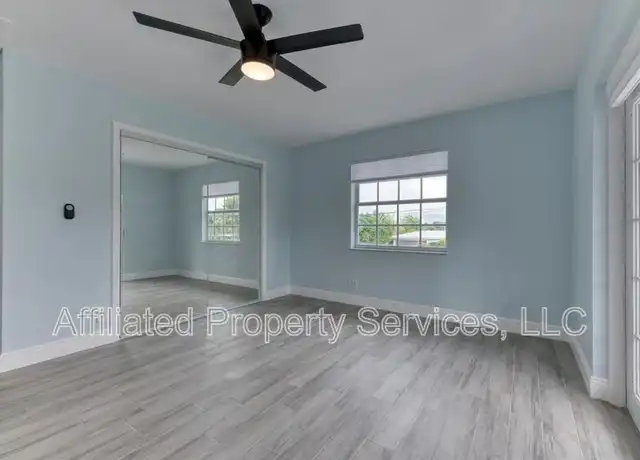 Property at 5207 N Flagler Dr #3, West Palm Beach, FL, 33407, 2 beds, 1 bath, [object Object]
