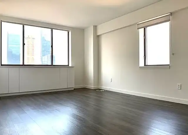 Property at 520 W 43rd St Unit 21A, New York, NY, 10036, 0 beds, 1 bath, [object Object]