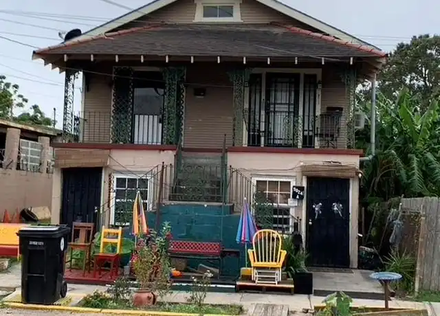 Property at 9022 Palm St, New Orleans, LA, 70118, 2 beds, 1 bath, [object Object]