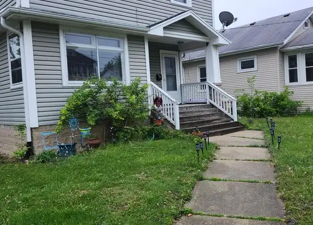 Property at 7101 27th Ave, Kenosha, WI, 53143, 3 beds, 1 bath, [object Object]