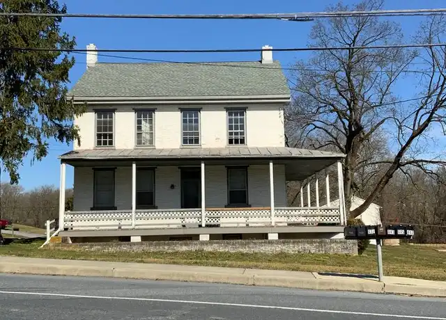 Property at 433 E Main St, Mount Joy, PA, 17552, 1 bed, 1 bath, [object Object]