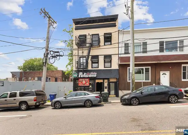 Property at 10 Dempsey Ave, Edgewater, NJ, 07020, 2 beds, 1 bath, [object Object]