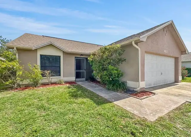 Property at 1823 Tarah Trace Dr, Brandon, FL, 33510, 3 beds, 2 baths, [object Object]
