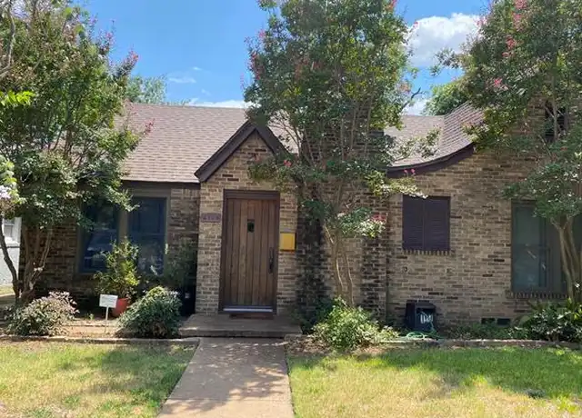 Property at 4109 Pershing Ave, Fort Worth, TX, 76107, 2 beds, 1.5 baths, [object Object]