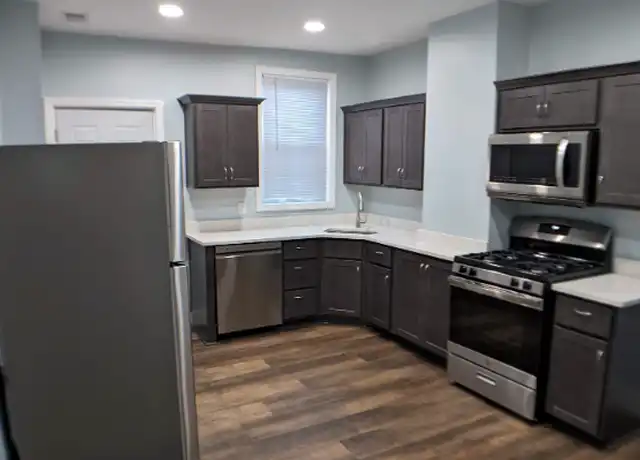 Property at 4826 Dearborn St, Pittsburgh, PA, 15224, 2 beds, 1 bath, [object Object]