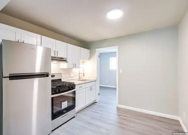 Property at 205 Adams St Unit 24, Neenah, WI, 54956, 1 bed, 1 bath, [object Object]