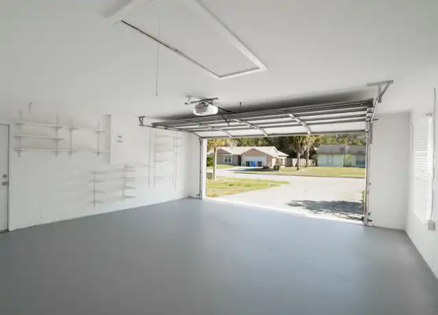 Property at 902 Whisler Ct, Saint Cloud, FL, 34769, 3 beds, 2 baths, [object Object]
