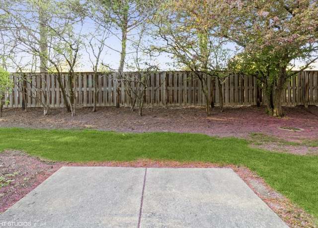 Photo of 4780 Amber Cir, Hoffman Estates, IL 60192