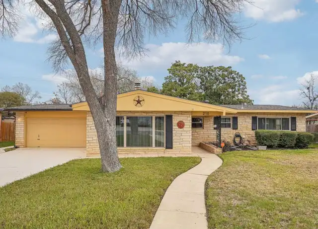 Property at 210 Lemonwood Ave, Universal City, TX, 78148, 3 beds, 3 baths, [object Object]