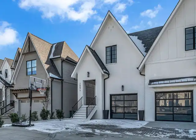 Property at 1007A Grandview Dr, Nashville, TN, 37204, 4 beds, 3 baths, [object Object]