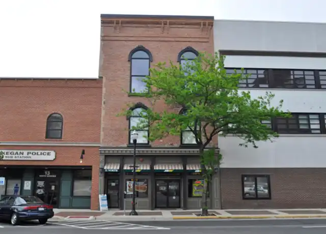 Property at 11 N Genesee St Unit 200, Waukegan, IL, 60085, 2 beds, 1 bath, [object Object]