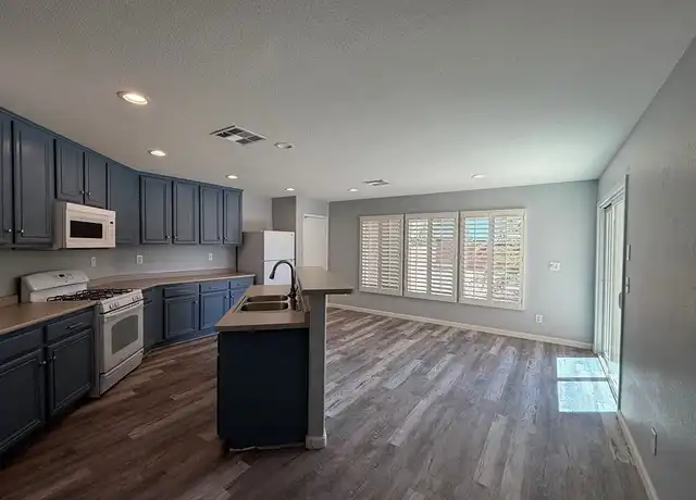 Property at 684 Magrath St, Las Vegas, NV, 89178, 3 beds, 2.5 baths, [object Object]