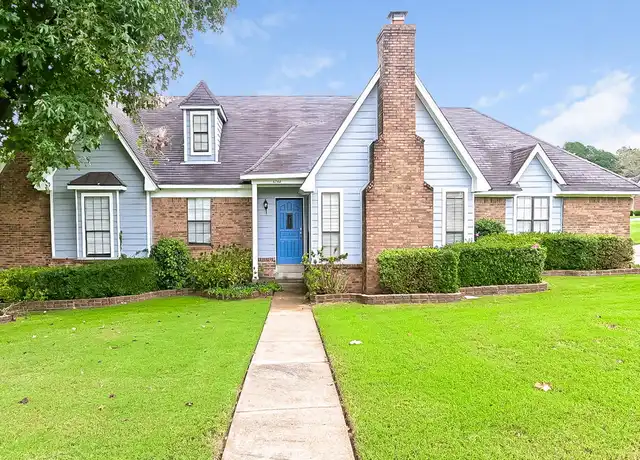 Property at 6744 Blue Spruce Dr, Southaven, MS, 38671, 4 beds, 2 baths, [object Object]