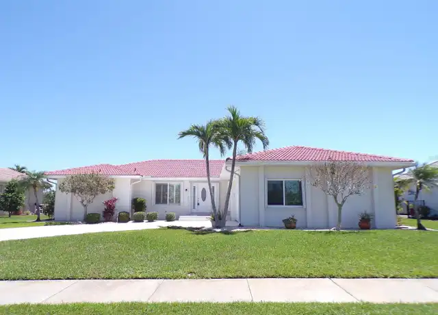 Property at 437 Monaco Dr, Punta Gorda, FL, 33950, 3 beds, 2 baths, [object Object]