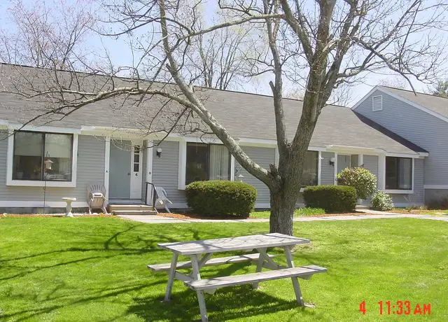 Photo of 49 Spit Brook Rd, Nashua, NH 03060
