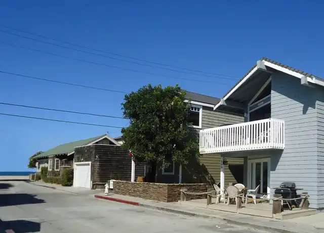 Property at 109 27th St, Newport Beach, CA, 92663, 4 beds, 2 baths, [object Object]