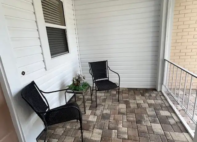 Property at 323 Chula Vista Ave, Lady Lake, FL, 32159, 2 beds, 2 baths, [object Object]