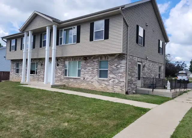 Property at 1066 Perry St Unit 2, Watertown, WI, 53098, 2 beds, 1 bath, [object Object]