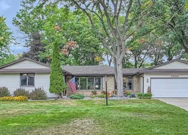 Property at 7100 Victoria Rd, Saint Paul, MN, 55125, 4 beds, 3 baths, [object Object]