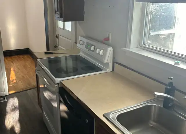Property at 6737 Fyler Ave, Saint Louis, MO, 63139, 2 beds, 1 bath, [object Object]
