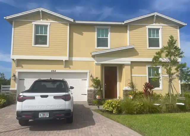 Property at 664 Veridian Cir NW, Palm Bay, FL, 32907, 5 beds, 2.5 baths, [object Object]
