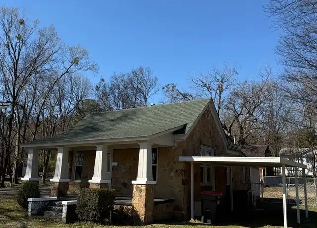 Property at 1903 Alma Blvd, Van Buren, AR, 72956, 2 beds, 1 bath, [object Object]