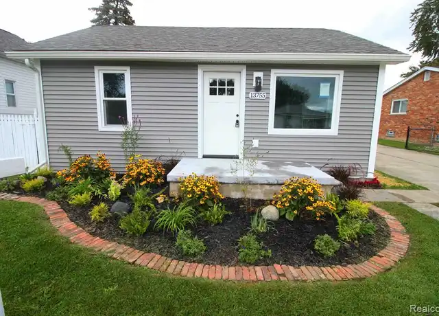 Property at 13755 Hovey Ave, Warren, MI, 48089, 2 beds, 2 baths, [object Object]