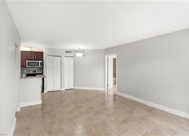 Property at 185 Santa Clara Dr Unit 01, Naples, FL, 34104, 1 bed, 1 bath, [object Object]