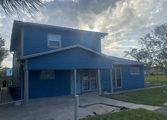 Property at 5305 Bonner Dr, Corpus Christi, TX, 78411, 5 beds, 3 baths, [object Object]