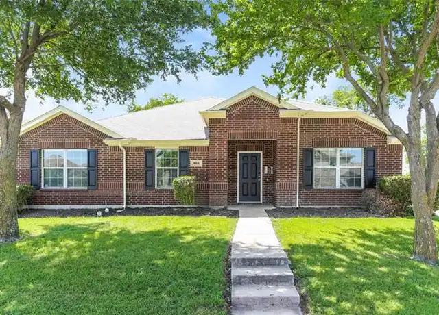 Property at 813 Keswick Dr, Desoto, TX, 75115, 4 beds, 2 baths, [object Object]