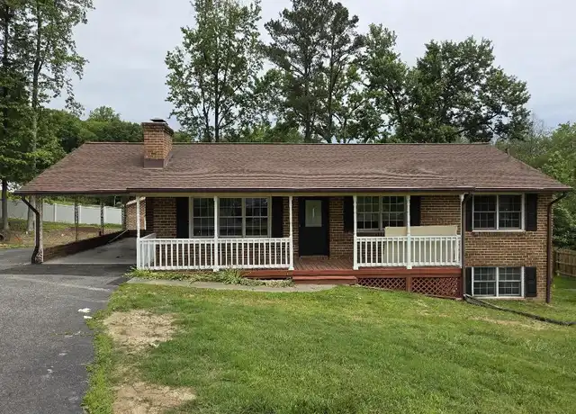 Property at 4 Hicks Ct Unit MAIN, Falmouth, VA, 22405, 3 beds, 1 bath, [object Object]