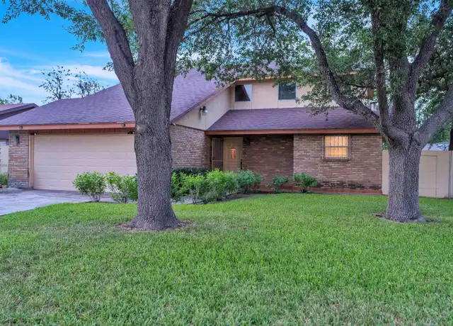 Property at 901 Eden Ln, Laredo, TX, 78045, 3 beds, 2.5 baths, [object Object]