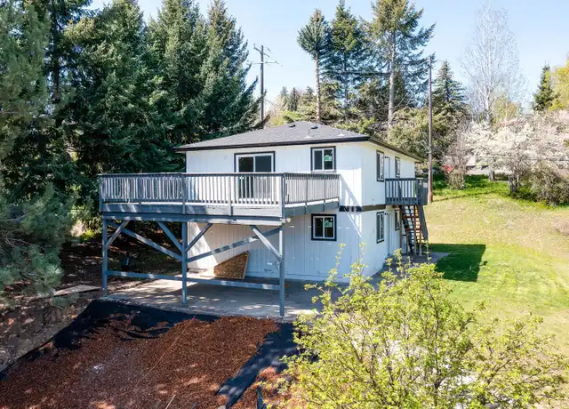 Property at 815 SW State St Unit Lower, Pullman, WA, 99163, 3 beds, 1 bath, [object Object]