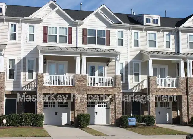Property at 8022 Goldenrain Way, Raleigh, NC, 27612, 2 beds, 2.5 baths, [object Object]