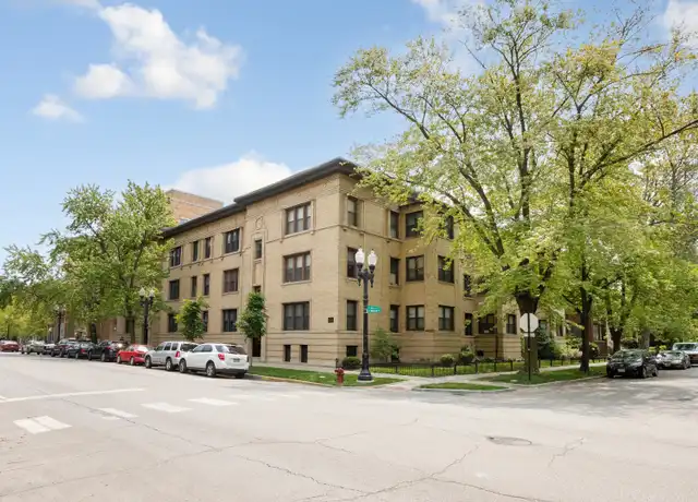 Property at 1243 W Morse Ave Unit 1, Chicago, IL, 60626, 2 beds, 1 bath, [object Object]