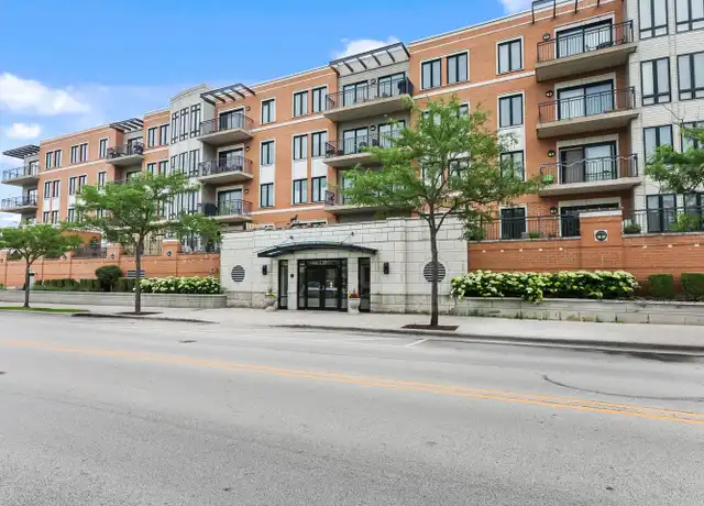 Property at 135 S York St #214, Elmhurst, IL, 60126, 2 beds, 2 baths, [object Object]