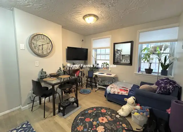 Property at 89 Hudson St Unit 2, Boston, MA, 02111, 2 beds, 1 bath, [object Object]