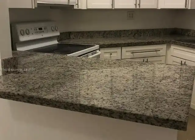 Property at 4910 NW 79th Ave, Doral, FL, 33166, 1 bed, 1 bath, [object Object]