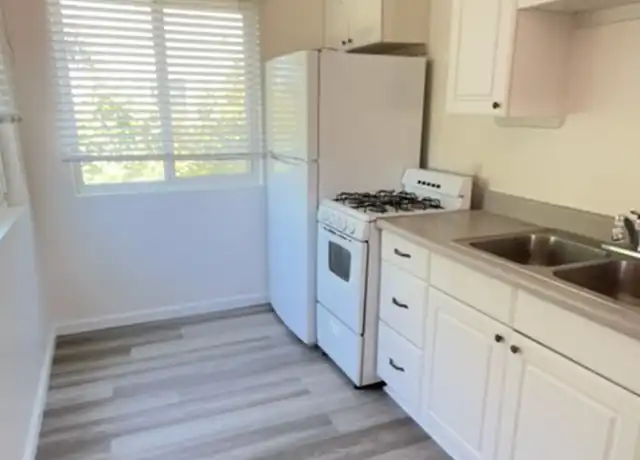 Property at 246 Donax Ave Unit 250, Imperial Beach, CA, 91932, 1 bed, 1 bath, [object Object]