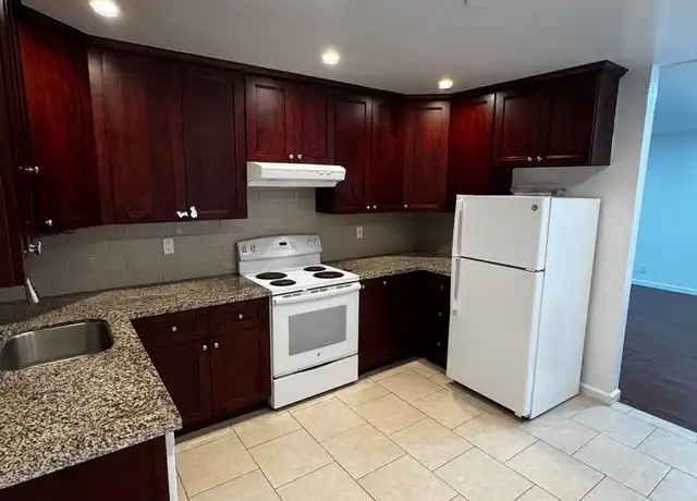 Property at 237 Pine Ave Unit 2, South San Francisco, CA, 94080, 2 beds, 1 bath, [object Object]