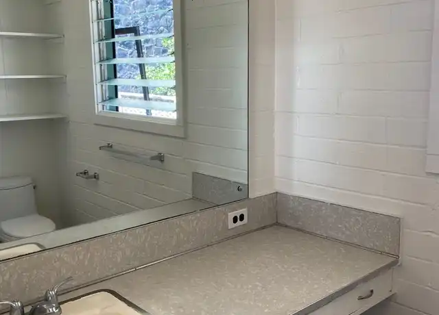Property at 269 Huali St Unit 4, Honolulu, HI, 96813, 1 bed, 1 bath, [object Object]