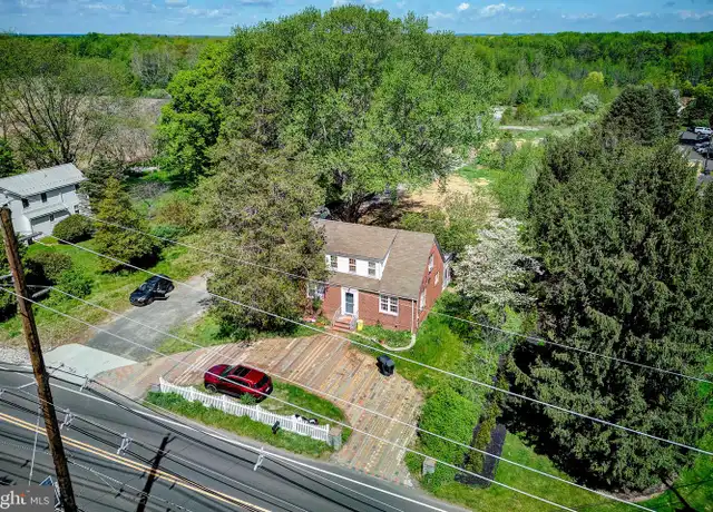 Property at 760 Village Rd W, Princeton Junction, NJ, 08550, 4 beds, 2 baths, [object Object]