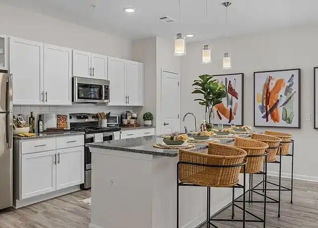 Property at Exchange at Blair Stone - 3450 S Blair Stone Rd, Tallahassee, FL, 32301, 1-3 bed, 1-2 bath, [object Object]