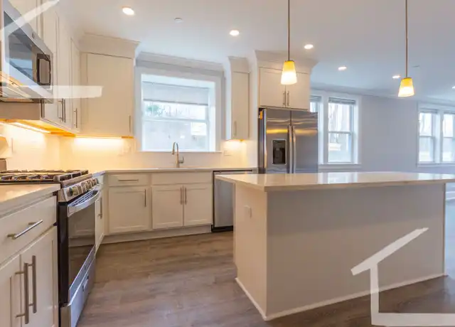 Property at 124 Kenrick St, Brighton, MA, 02135, 4 beds, 2 baths, [object Object]