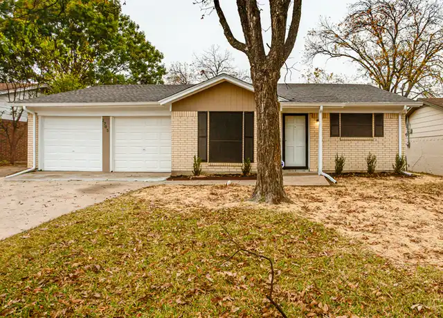 Property at 2705 Plaza St, Arlington, TX, 76010, 3 beds, 2 baths, [object Object]