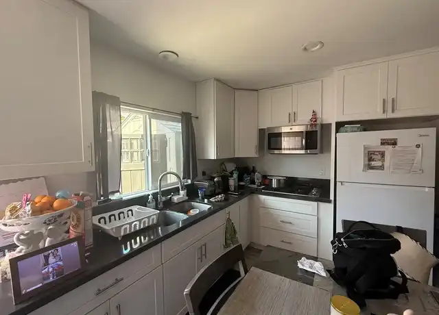 Property at 2106 W 11th St, Santa Ana, CA, 92703, 1 bed, 1 bath, [object Object]